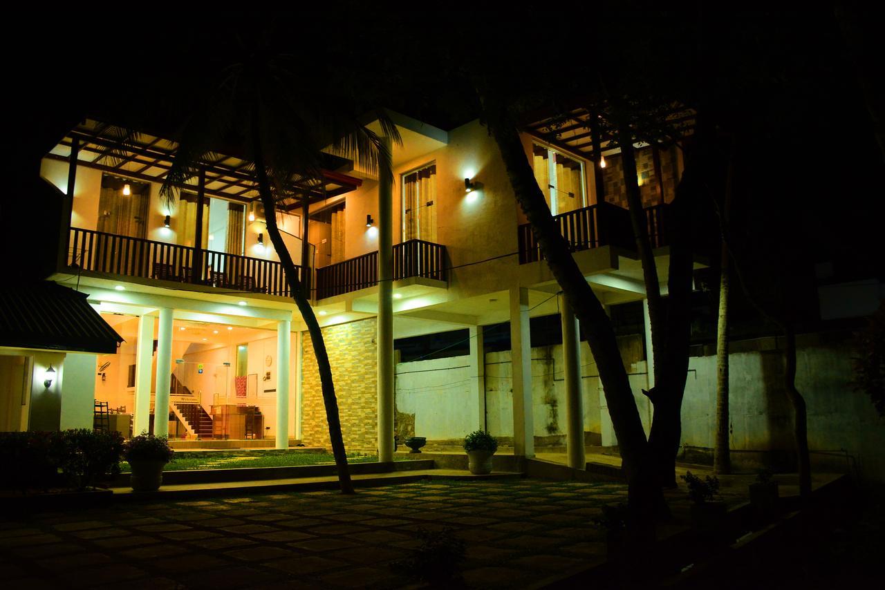 Sea View Tourist Inn Tangalle Kültér fotó